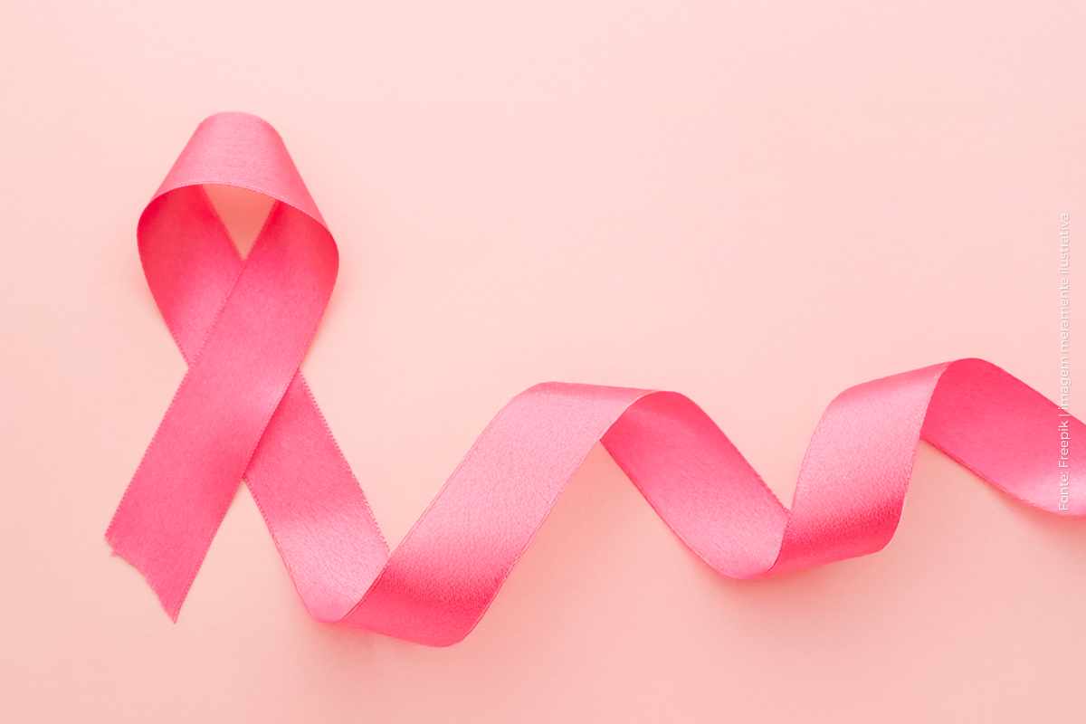 Outubro Rosa debate conscientização e prevenção sobre câncer de mama