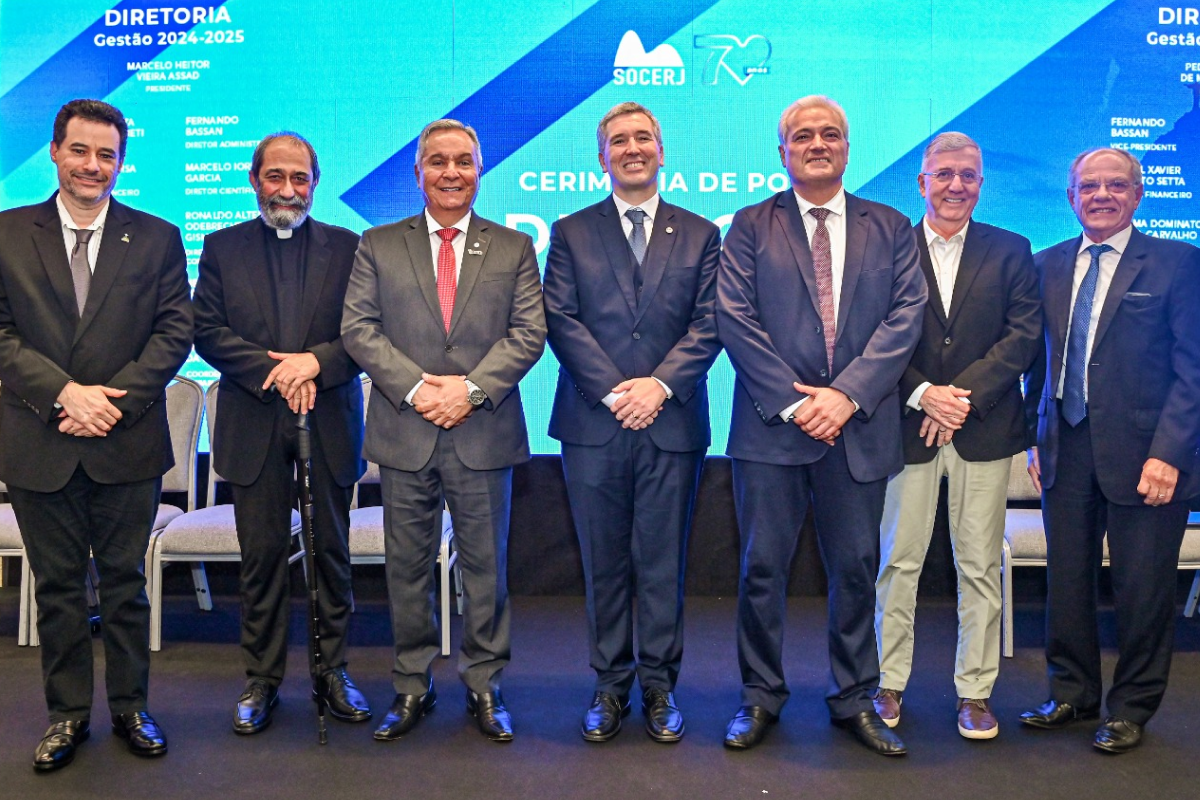 CREMERJ participa da solenidade de posse da nova diretoria da Socerj