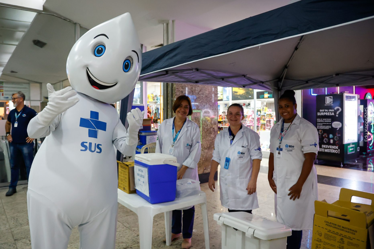 Secretaria de Saúde abre mais 70 pontos extras de vacinação Secretaria de Saúde abre mais 70 pontos extras de vacinação