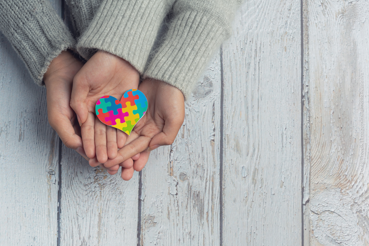 Projeto cria programa de apoio a famílias de crianças com autismo no SUS