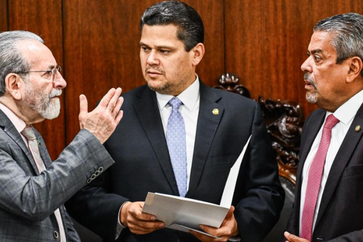 CFM intensifica articulação para votar ProfiMed e direitos dos médicos residentes