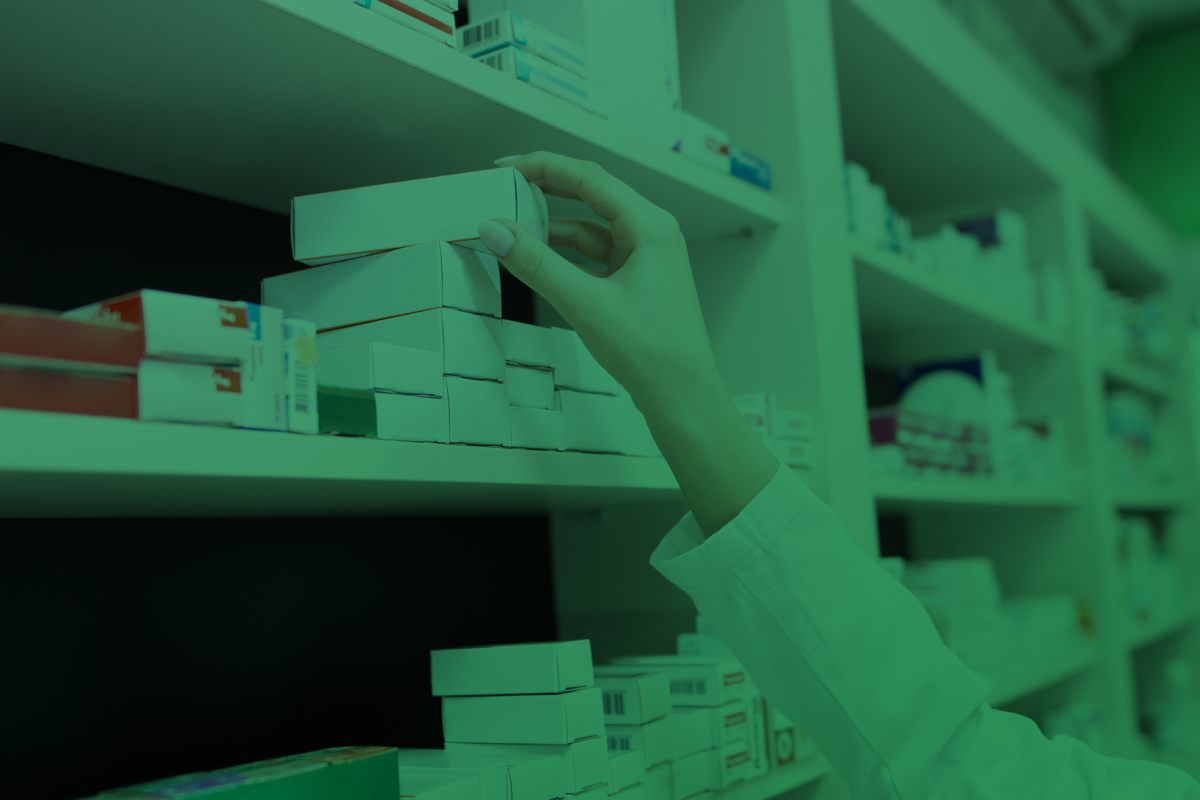 Médicos que tiveram CRM suspenso no Farmácia Popular devem acessar canais de atendimento do programa. Saiba como proceder!