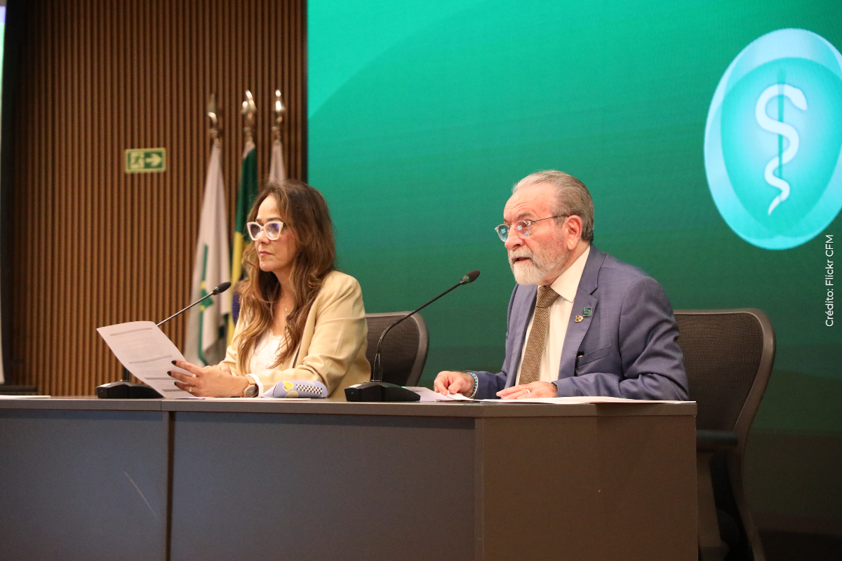 Brasil ganha uma plataforma online para proteger a população de abusos causados por pessoas que desrespeitam a Lei do Ato Médico
