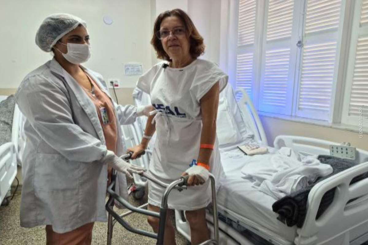 Número de idosos internados por queda quase dobrou na última década, aponta estudo da Secretaria de Estado de Saúde Número de idosos internados por queda quase dobrou na última década, aponta estudo da Secretaria de Estado de Saúde