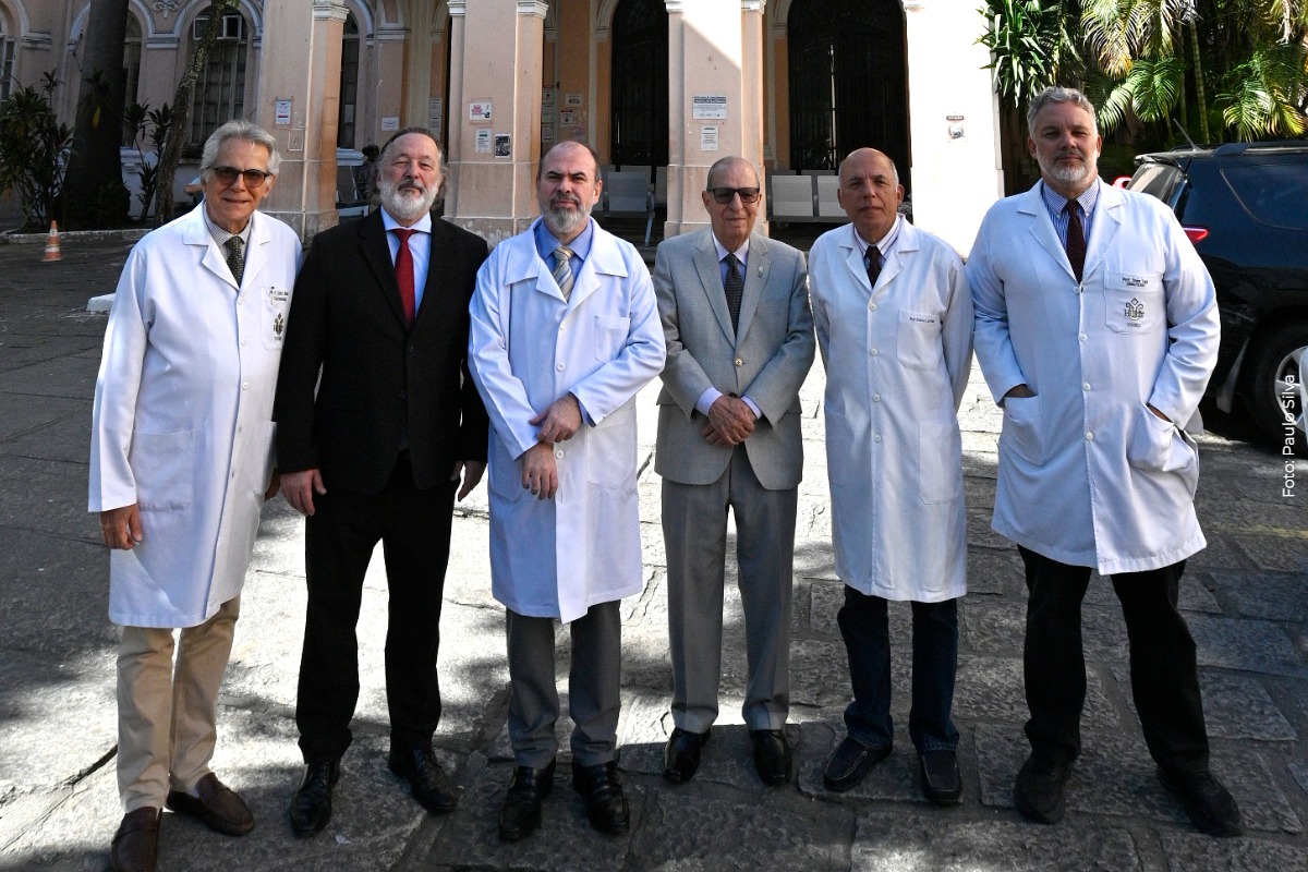 CREMERJ e médicos professores da Unirio se posicionam contra fechamento do Gaffrée e Guinle