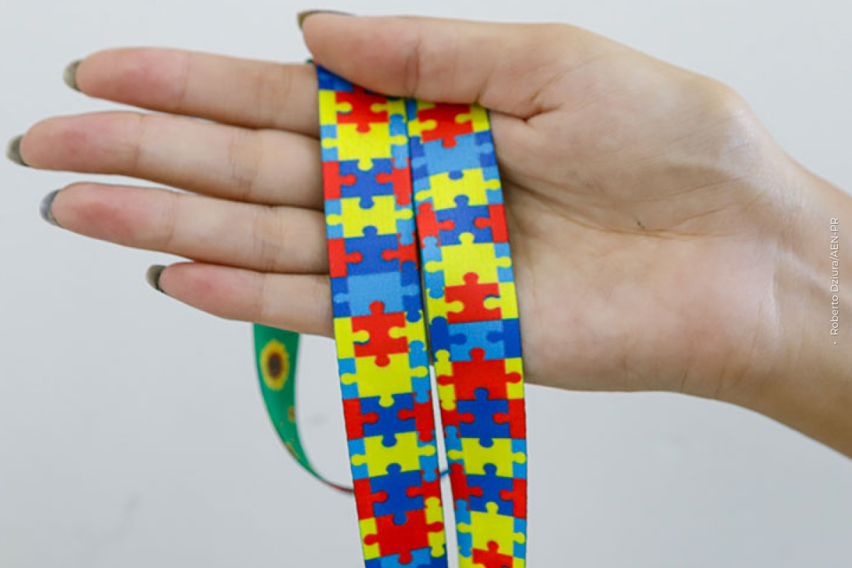 Agora é Lei: sintomas do Transtorno do Espectro Autista serão incluídos nas carteiras de vacinação